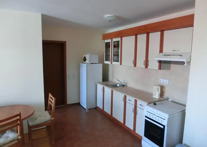 Sea View Apartment, Panorama, Pools And Beach, Apartment Sveti Vlas