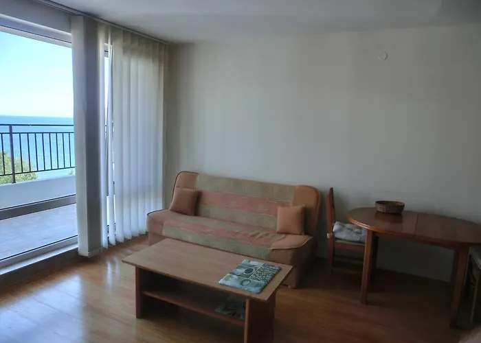 Sea View Apartment, Panorama, Pools And Beach, Apartman