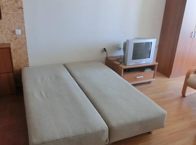 Sea View Apartment, Panorama, Pools And Beach, Apartman